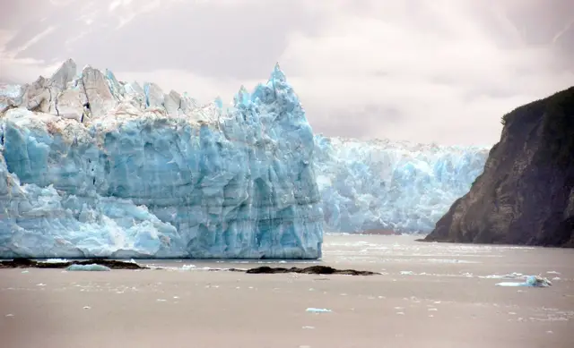 Glacier Bay & Hubbard Glacier (scenic cruising)
