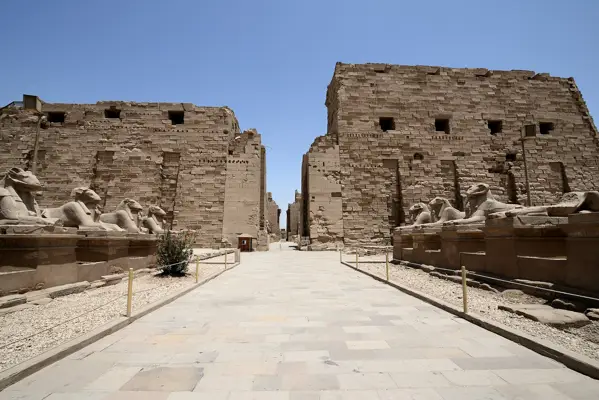 Safaga (for Luxor)